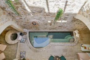 Villa Kamares, a 1912 stonebuilt unique estate with heated pool!